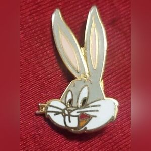 Vintage 1990 Bugs Bunny Looney Tunes 1-Inch Enamel Pin Brooch Pin 1" x .75"